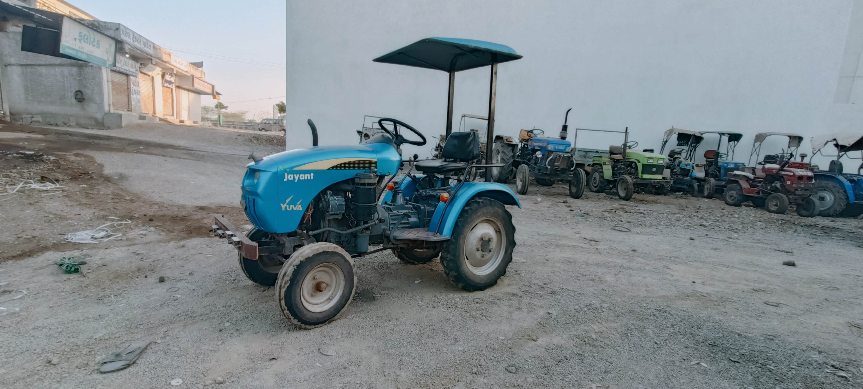 mini trektar  in Atkot, Rajkot, Gujarat